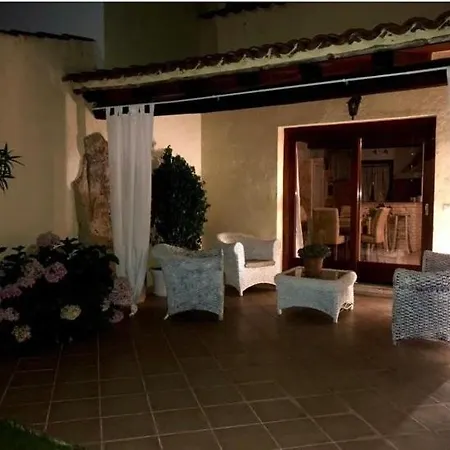 Mediterranean Garden House Appartement