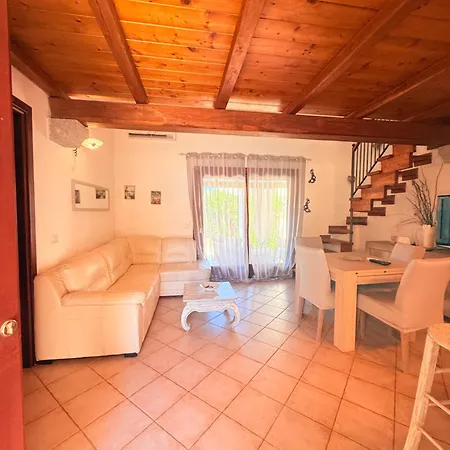 Mediterranean Garden House Loiri Porto San Paolo